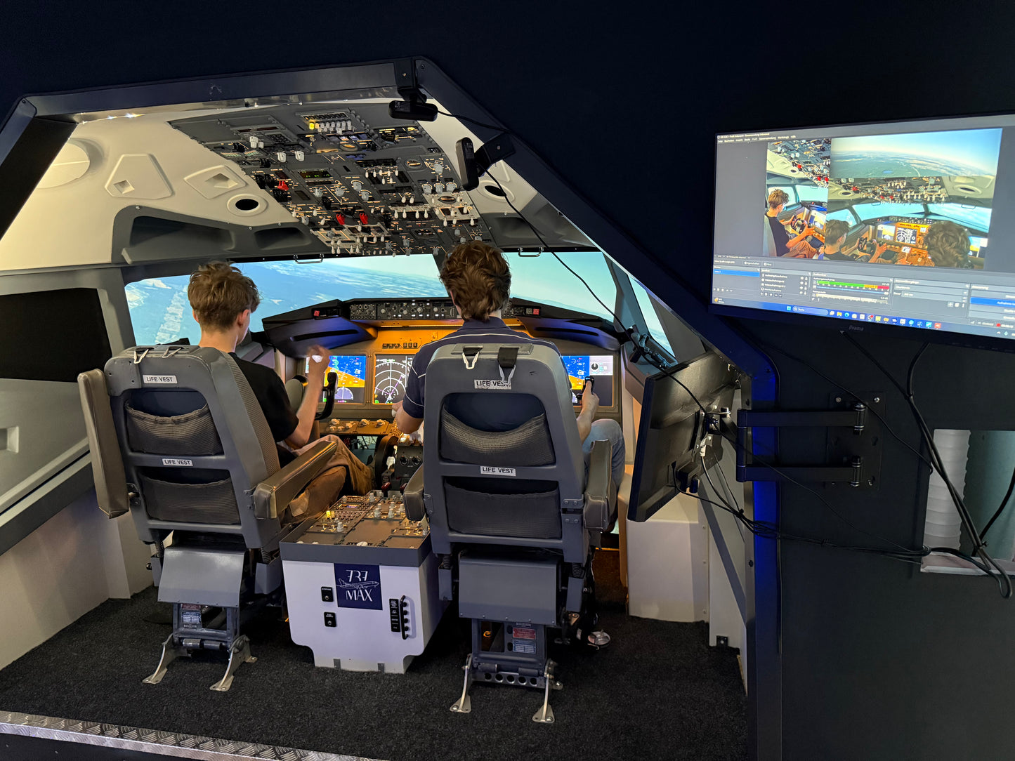Economy Class-Ticket B737